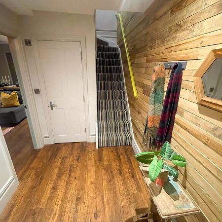 Stunning Brighton Seaside 2-Bedroom Townhouse With Patio, Sleeps 6 Extérieur photo