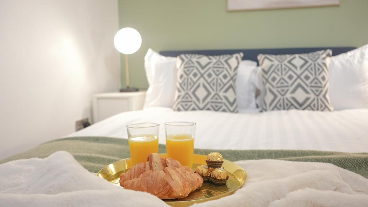 Stunning Brighton Seaside 2-Bedroom Townhouse With Patio, Sleeps 6 Extérieur photo