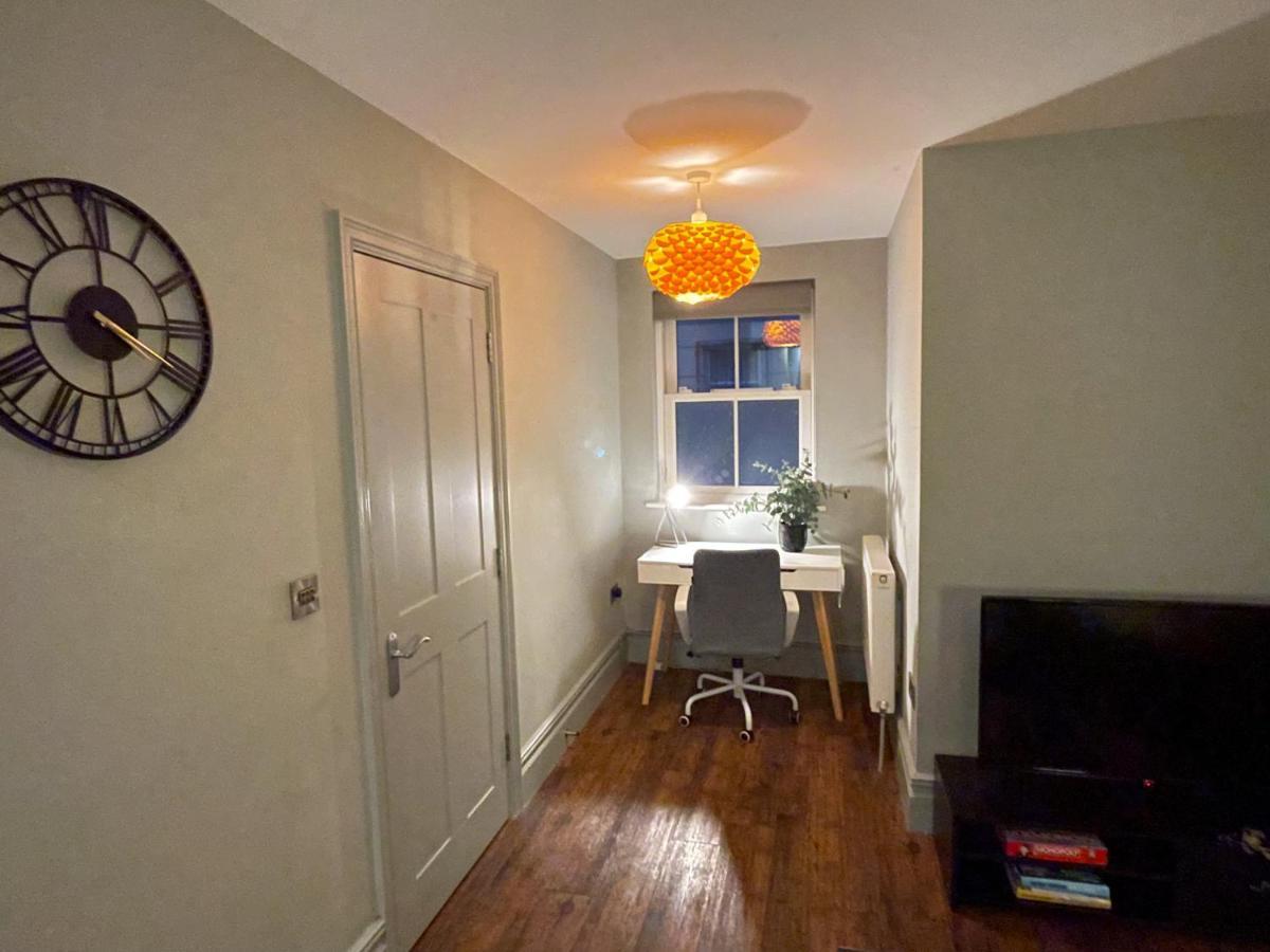 Stunning Brighton Seaside 2-Bedroom Townhouse With Patio, Sleeps 6 Extérieur photo